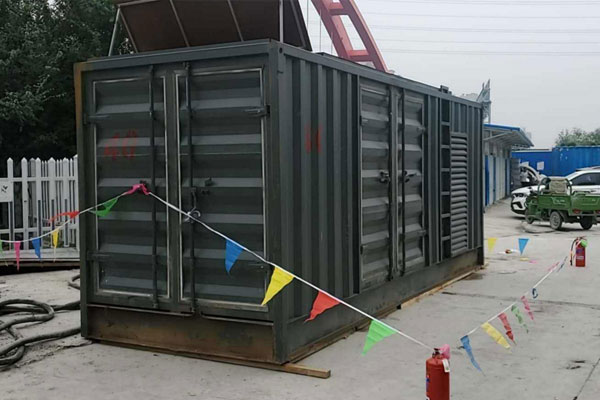 呈贡发电机租赁空气滤清器多久更换一次？